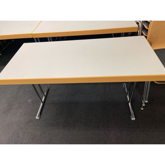 Bureau table pliante Brunner empilable x 5 pièces